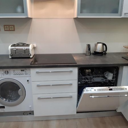 Modern, Quiet & Cozy Apartment In The Middle Of Downtown Near Danube At Fashion Street Budapest Kültér fotó