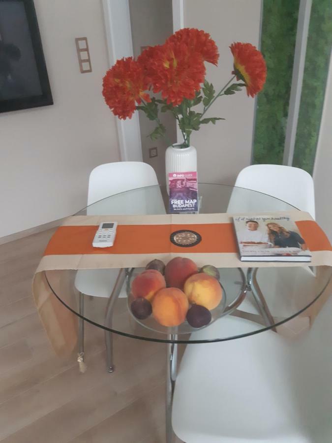 Modern, Quiet & Cozy Apartment In The Middle Of Downtown Near Danube At Fashion Street Budapest Kültér fotó