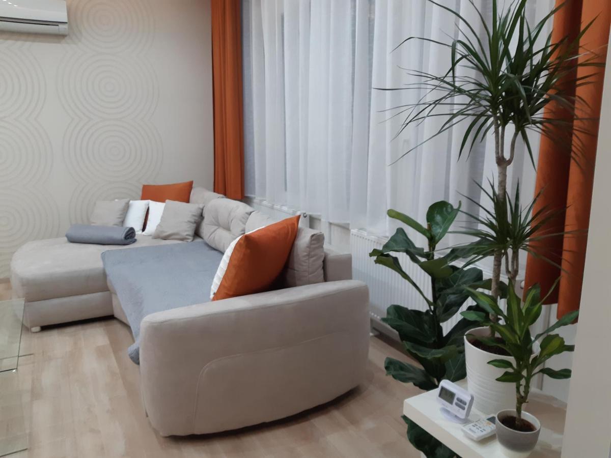 Modern, Quiet & Cozy Apartment In The Middle Of Downtown Near Danube At Fashion Street Budapest Kültér fotó